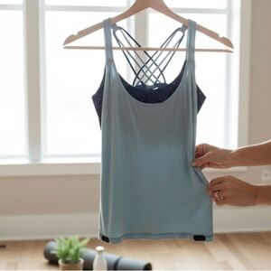 Lululemon Women's 4 Blue Snake Print Flow Y Tank Built-in Bra Pilates Aesthetic